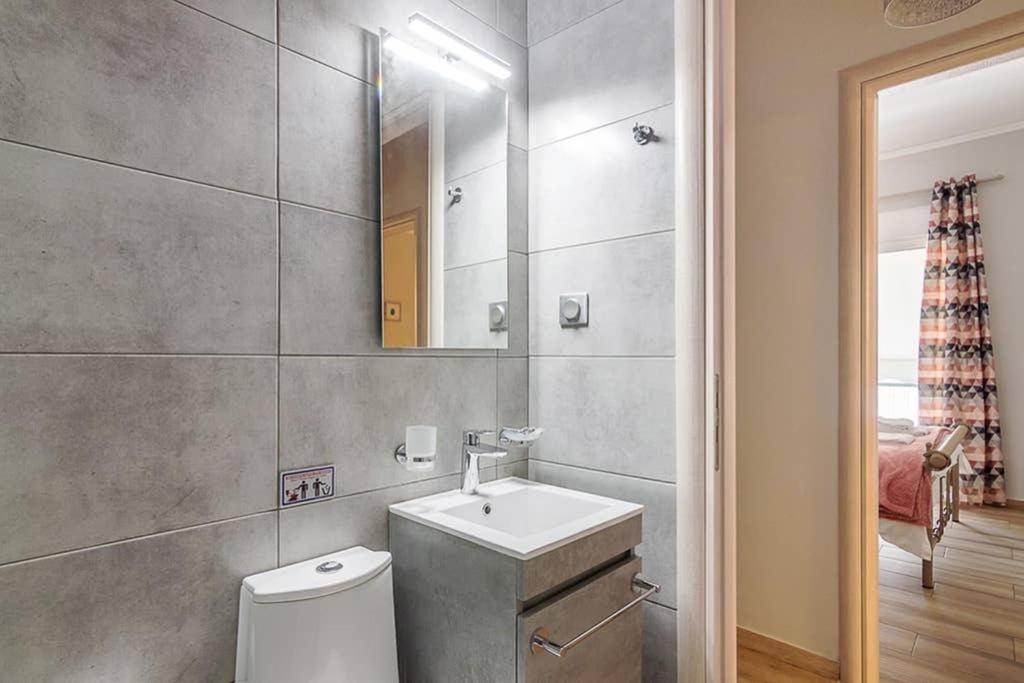 Bright Apartment For 6 Ppl In Atenas Exterior foto