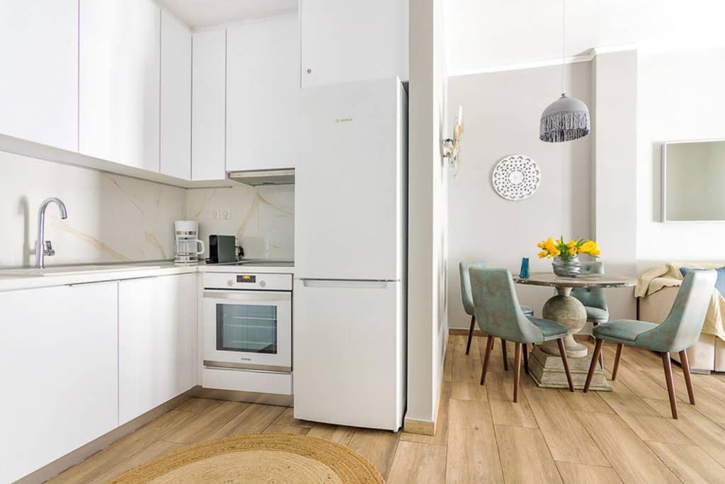 Bright Apartment For 6 Ppl In Atenas Exterior foto