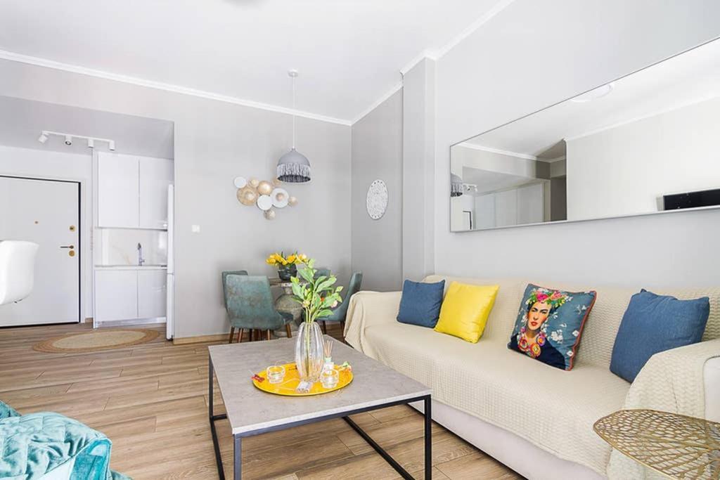 Bright Apartment For 6 Ppl In Atenas Exterior foto